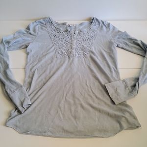 Light blue Aéropostale t-shirt